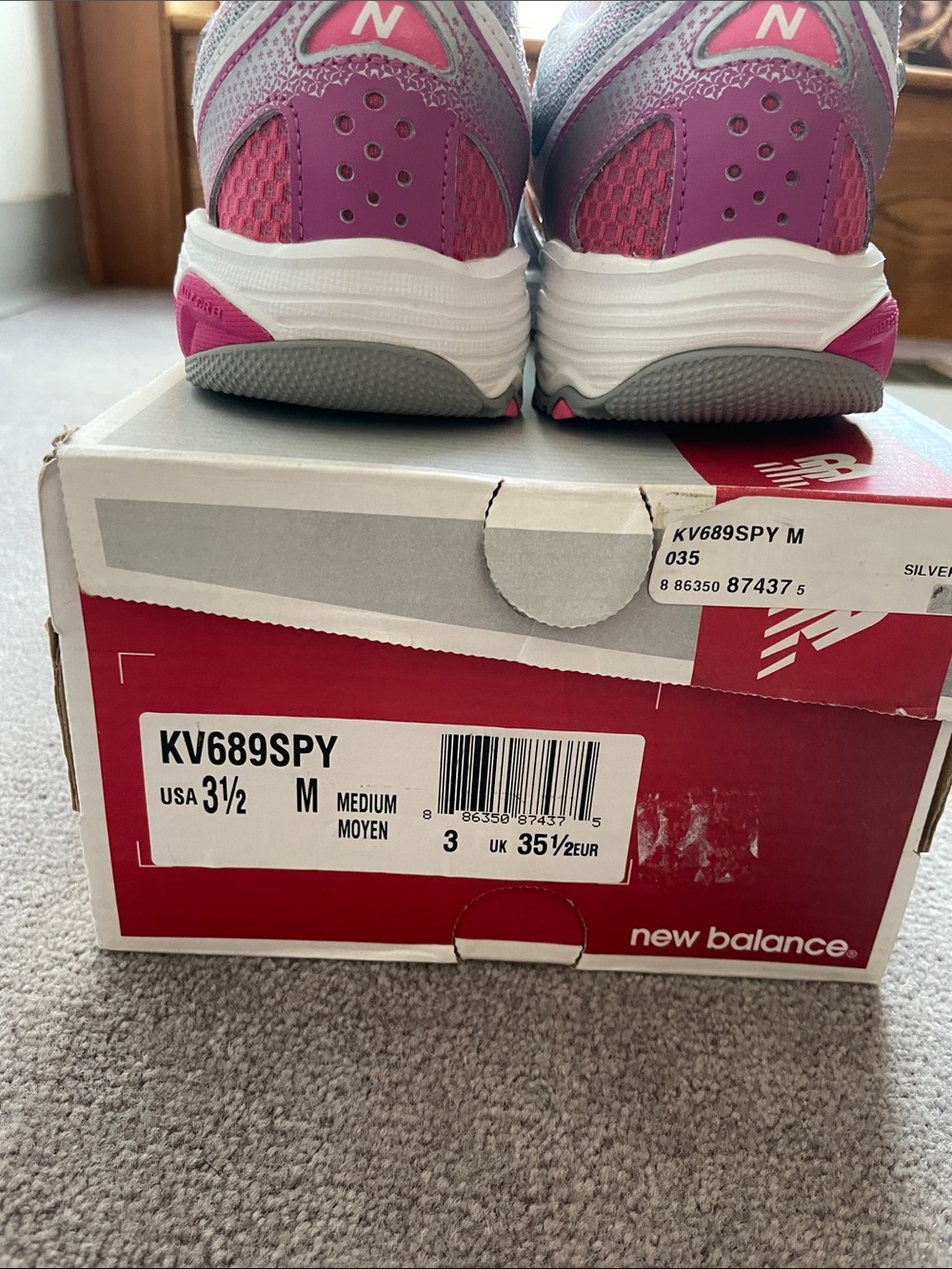 New Balance Girl’s 3 1/2 Gray and Pink Sneakers with Yellow Accents - Picture 7 of 8
